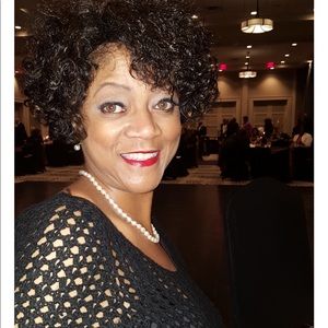 Meet your Posher, Gail